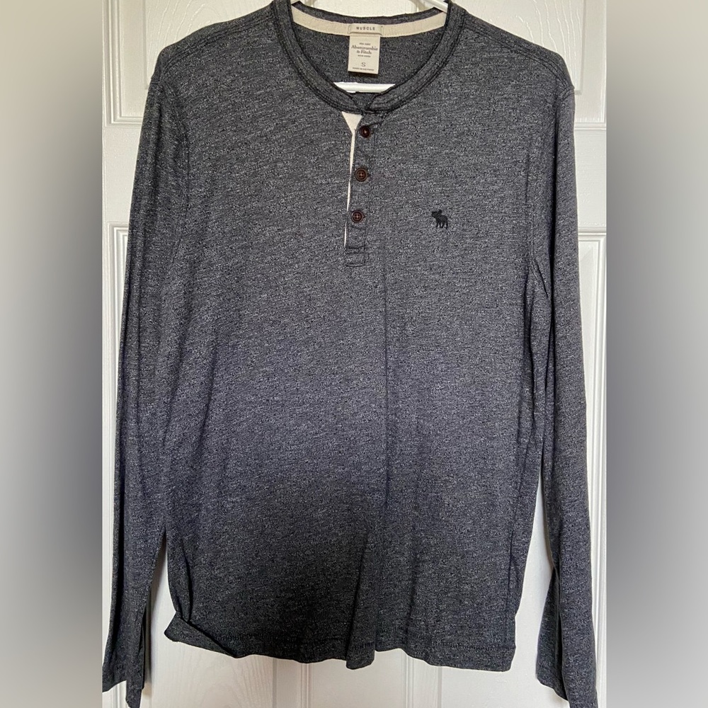 Abercrombie & Fitch Muscle Fit long sleeve T-shirt Charcoal grey - Size Small